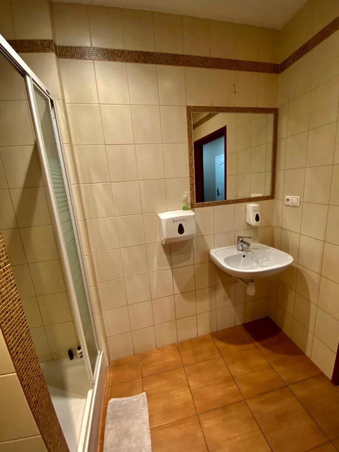 Ametyst Apartments Краков Экстерьер фото